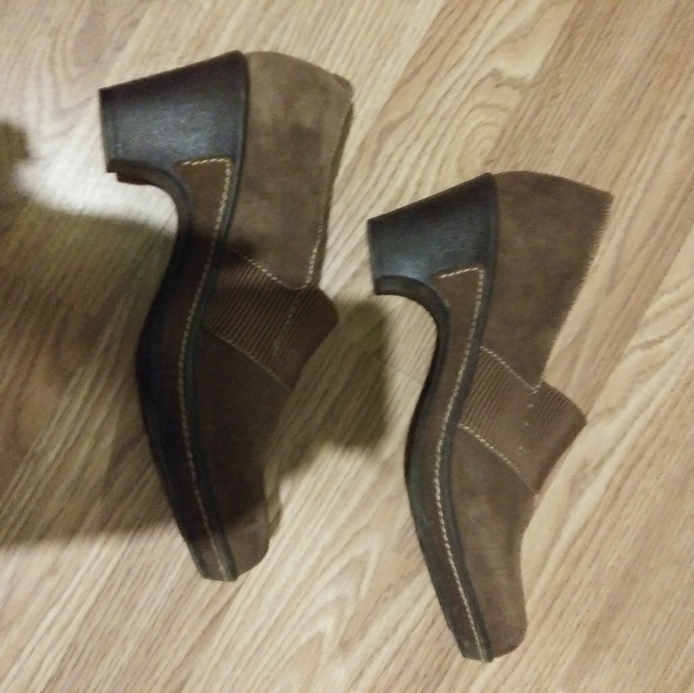 Women White Mountain shoes